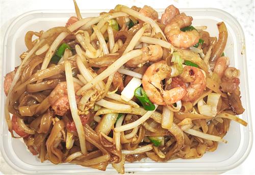 H18_____________Shrimp Ho Fun noodles